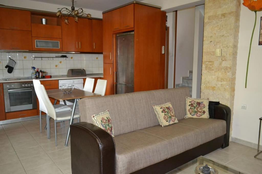 Ferienwohnung Vasiliki'S Cosy House Nea Michaniona Exterior foto